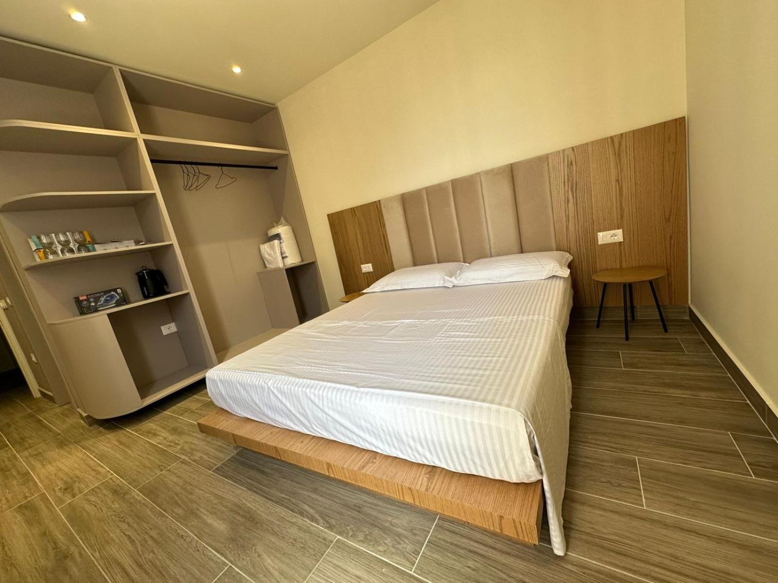 Oni Rooms Saranda Exterior foto