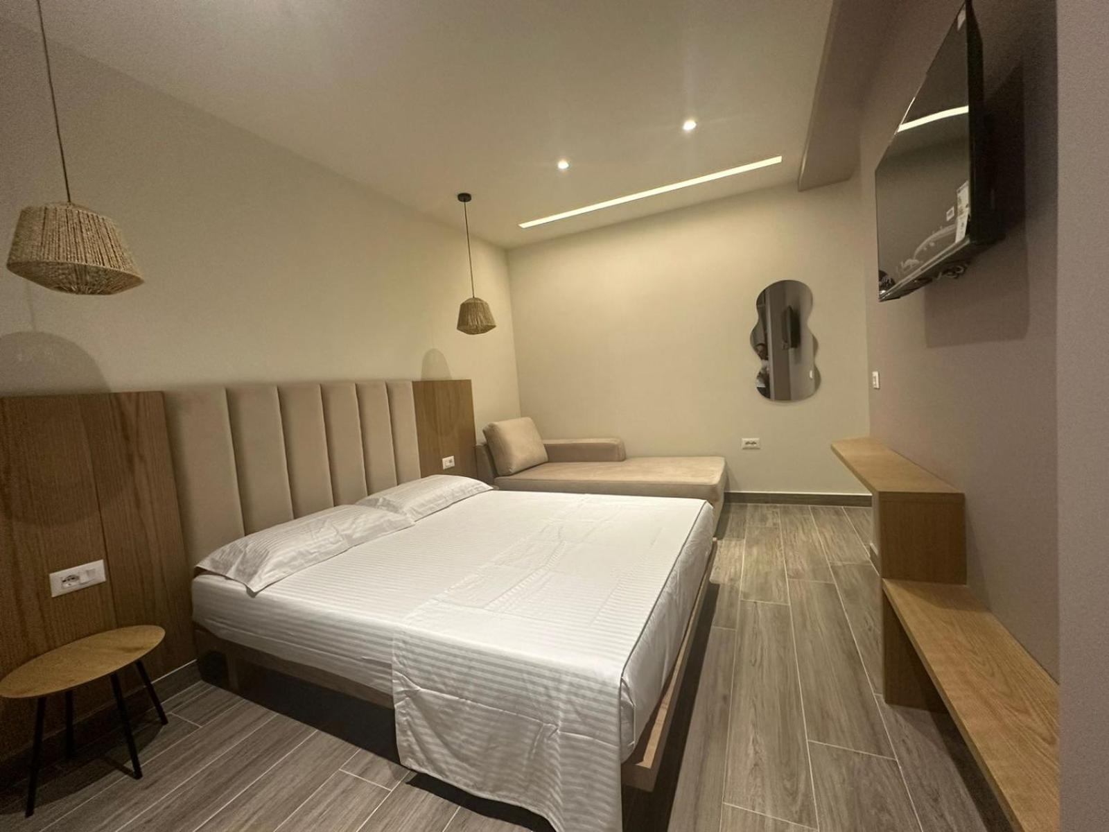 Oni Rooms Saranda Exterior foto